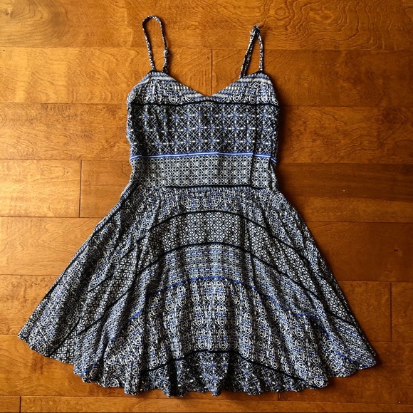 Aeropostale Dresses & Skirts - Aeropostale Patterned Summer Dress